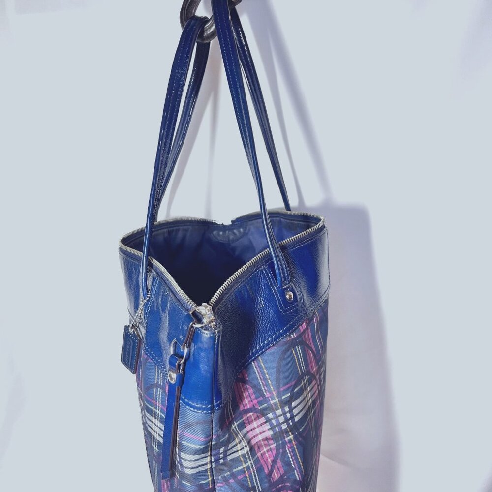 Coach Tote-Plaid-Navy Blue/Pink Mix-G1273-F20109-Large Purse-1 Zip Closure-Light - Picture 8 of 16